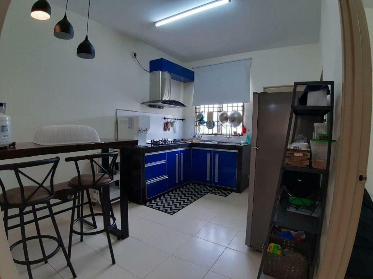 Orchidd Homestay Gambang Exterior photo
